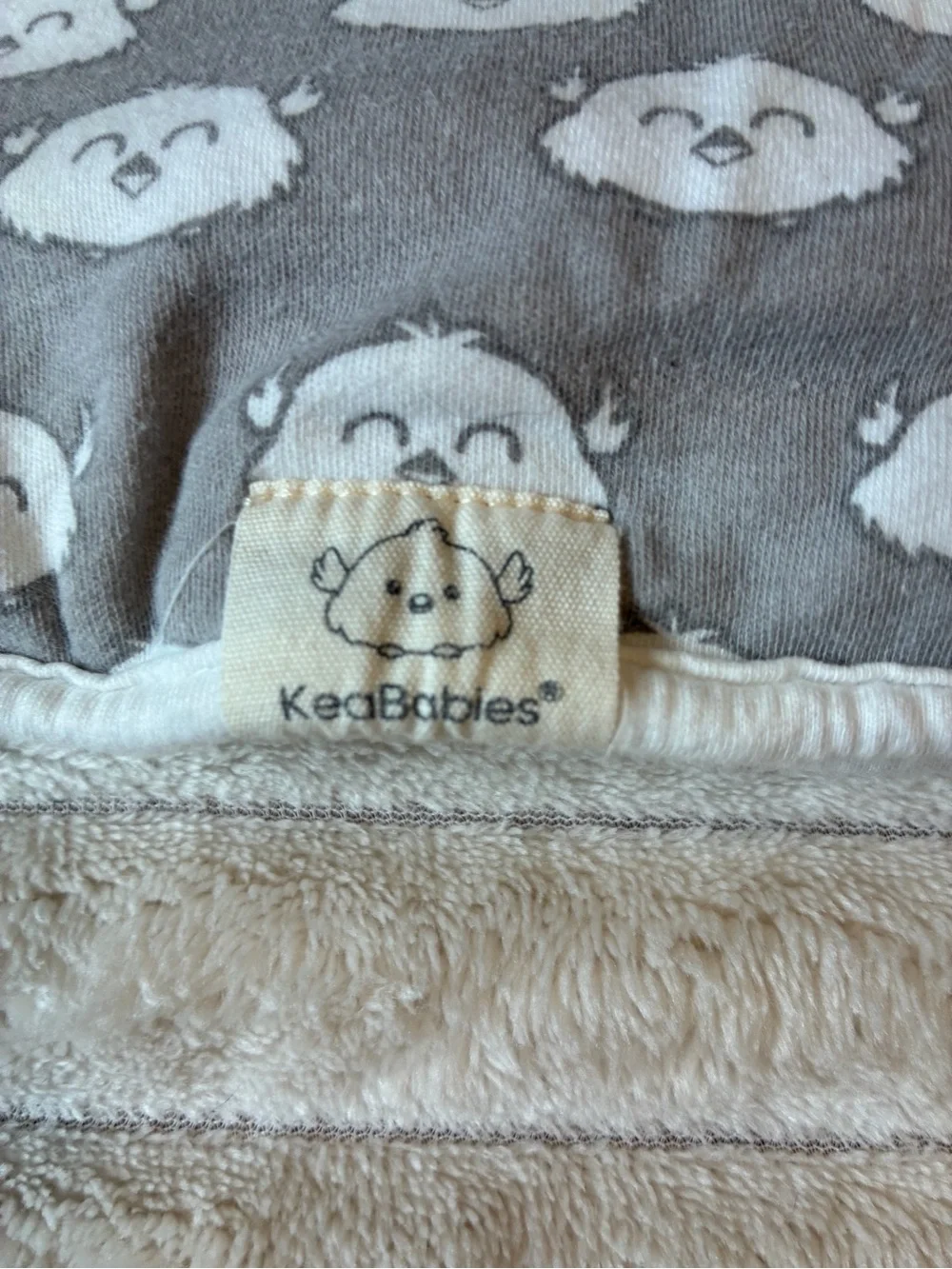 🤍 Gray & White Baby Bib + Burp Cloth Bundle — 9 Pieces 🧸
